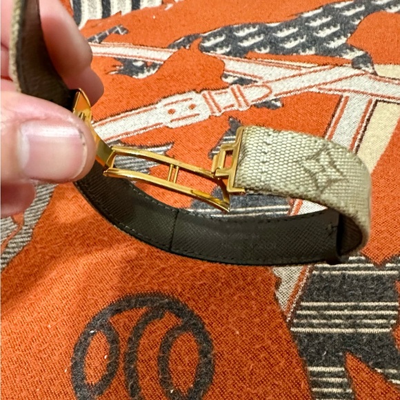 LOUIS VUITTON❤️🌟TAN MONOGRAM BRACELET⭐️ - Picture 4 of 5